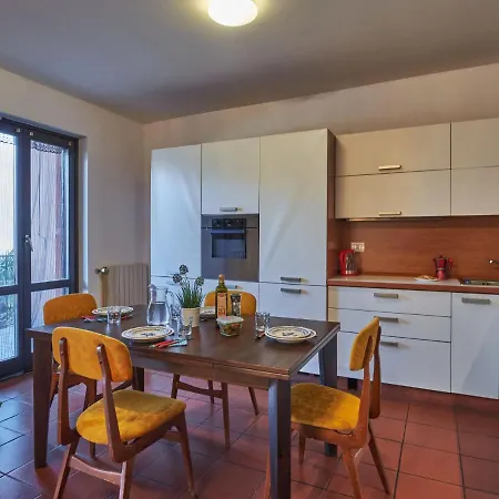 Casa vacanze Tower Bell House By Interhome Isola Comacina
